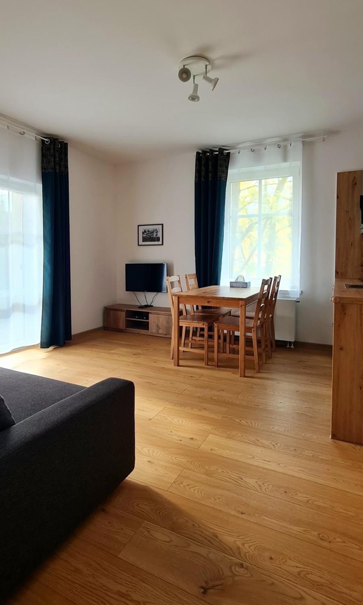 Apartament Debowa 3 Polanica-Zdrój