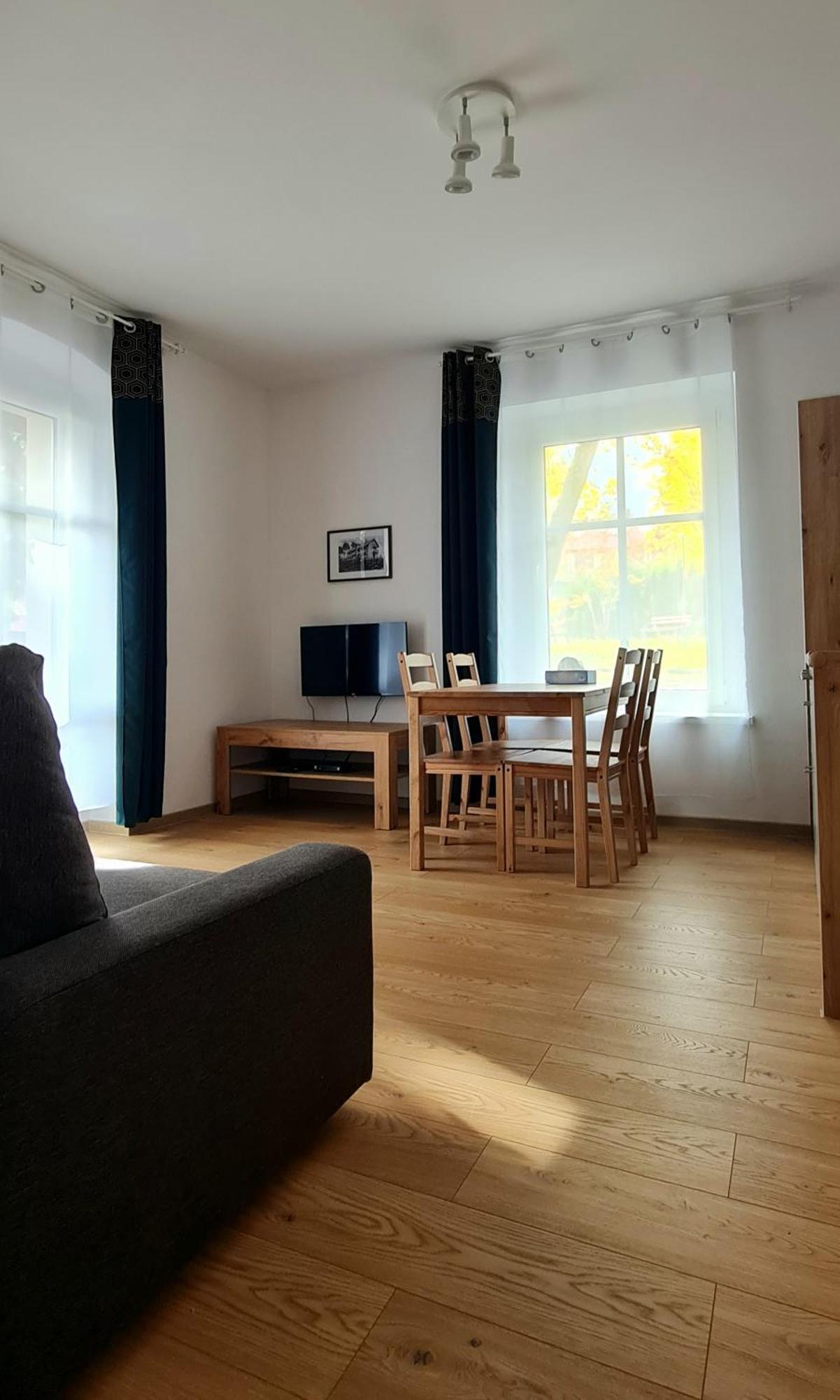Apartament Debowa 3